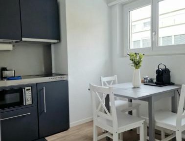 One-Bedroom Family Apartment