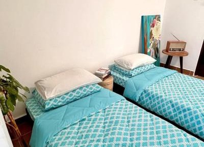 One-Bedroom Apartment with Balcony