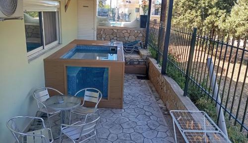 Holiday home with Private Pool