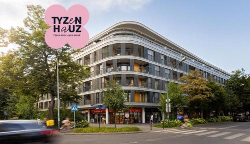 Two-Bedroom Apartment with Terrace