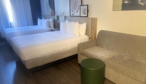 Queen Room with Two Queen Beds