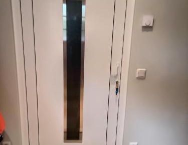 Superior One-Bedroom Apartment