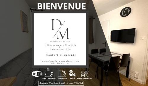 Deluxe Two-Bedroom Apartment with Garden View