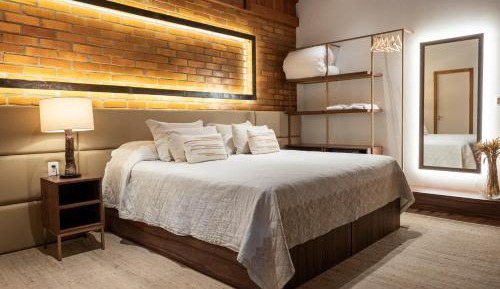 King Suite with Spa Bath