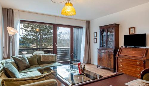 Superior One-Bedroom Apartment with Balcony