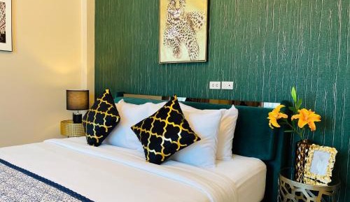 Room #1201097905