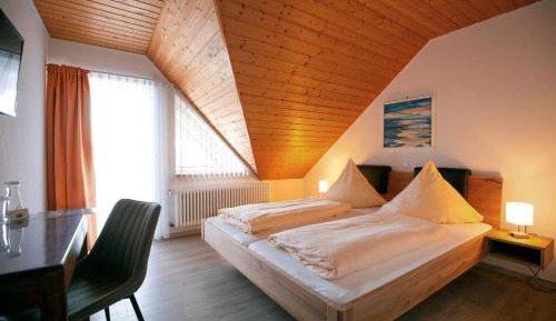 Single Room with Balcony