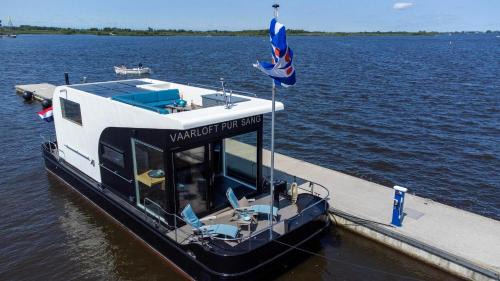 Houseboat