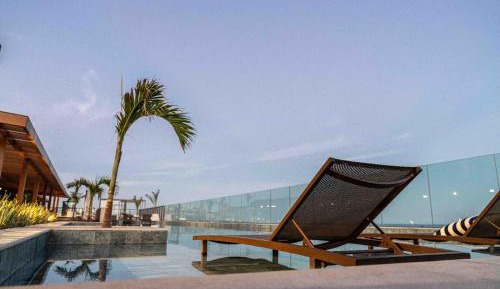 Studio Apartment with Sea View