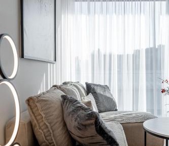 Two-Bedroom Deluxe Apartment with Balcony