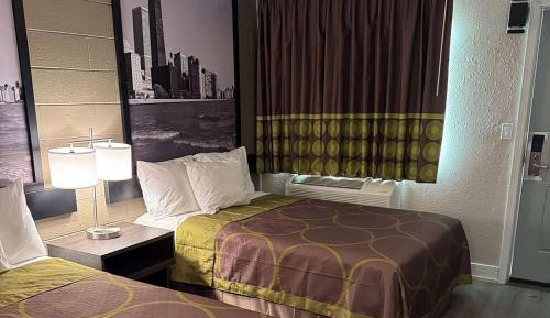 Double Room with Two Double Beds - Non-Smoking