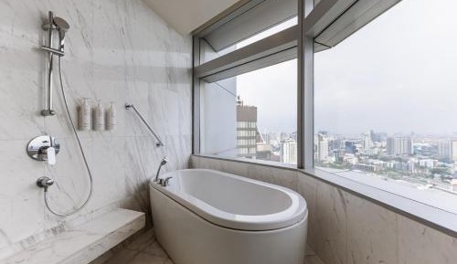 Two-Bedroom Suite - High Floor/Executive Lounge Access