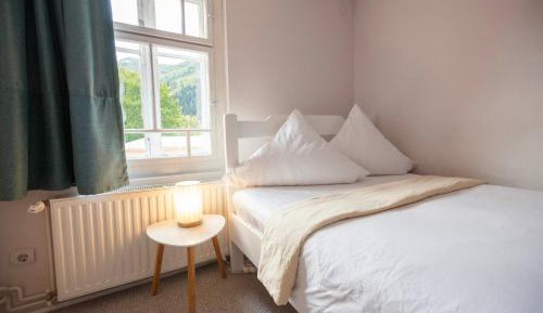 Double or Twin Room with Shared Bathroom