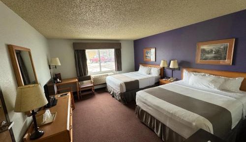 Queen Room with Two Queen Beds - Disability Access