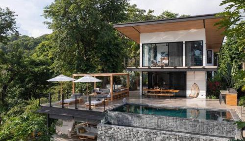 Villa with Sea View