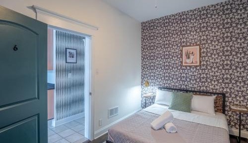 Queen Room with Shared Bathroom