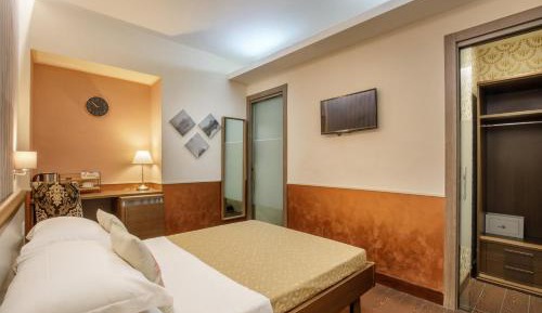 Small Double Room