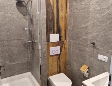 Twin Room with Shared Toilet