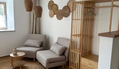 One-Bedroom Apartment with Terrace