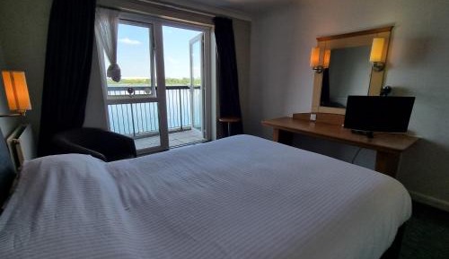 Double Room with Lake View