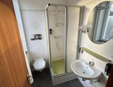 Single Room with Private Bathroom