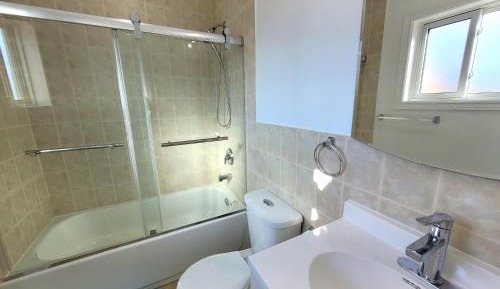 Triple Room with Private Bathroom