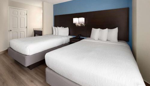 Double Room with Two Double Beds - Non-Smoking