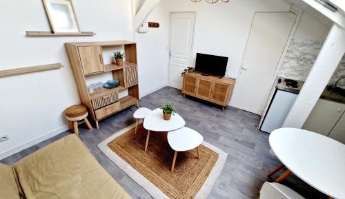Standard Studio