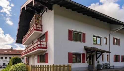 One-Bedroom Holiday Home