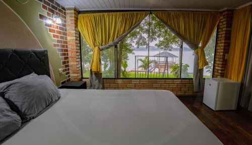 Double Room with Lake View