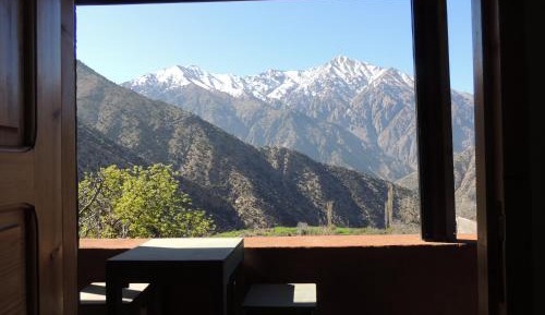 Twin Room with Mountain View