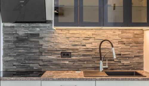 Two-Bedroom Apartment with Balcony and Sea View