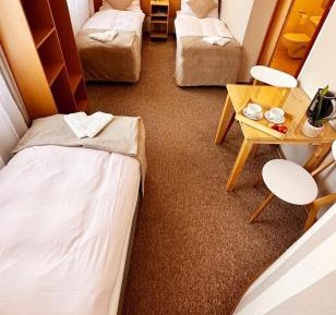 Triple Room with Private Bathroom