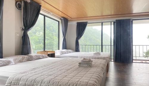 Deluxe Quadruple Room