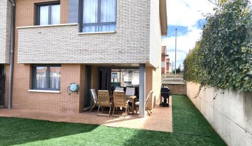 Three-Bedroom Townhouse