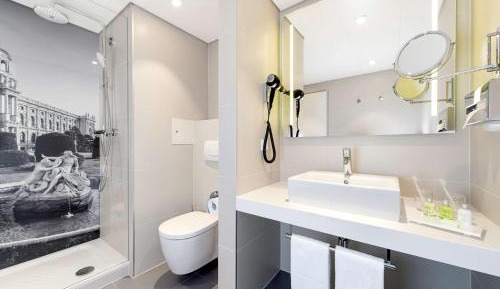 Premium Double or Twin Room XL