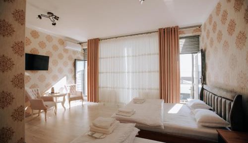 Triple Room with Balcony