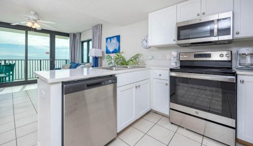 Suite – Gulf Front