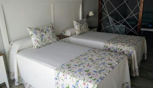 Suite with Garden View