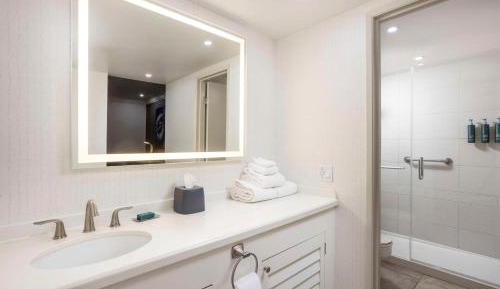 Junior Queen Suite with Two Queen Beds