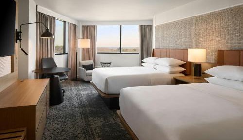 Club lounge access, Guest room, 2 Double, Courtyard view