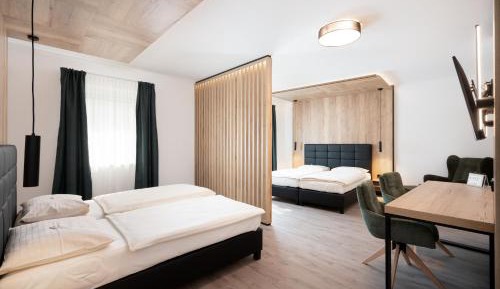 Premium Quadruple Room