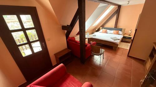 Deluxe Double Room with Shower