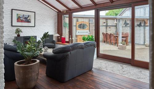 Three-Bedroom Holiday Home 