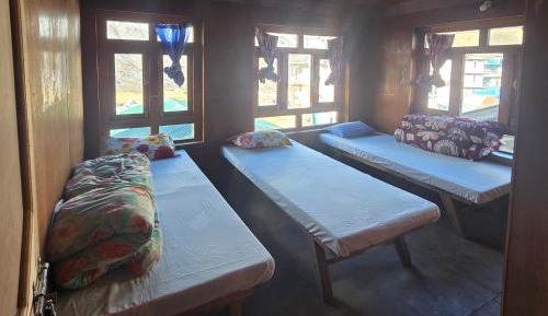 Comfort Triple Room with Shower