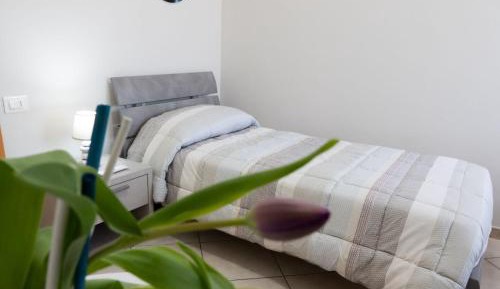 Single Room with Private Bathroom