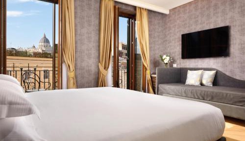 Superior Triple Room