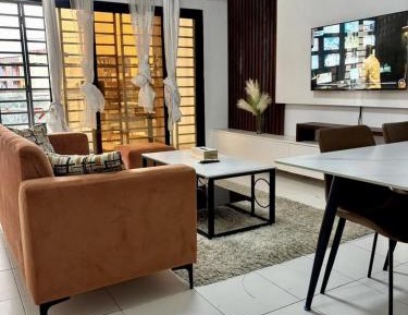 One-Bedroom Apartment with Balcony