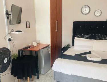 Room #1267803714