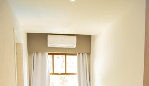 Apartment with Pool View 